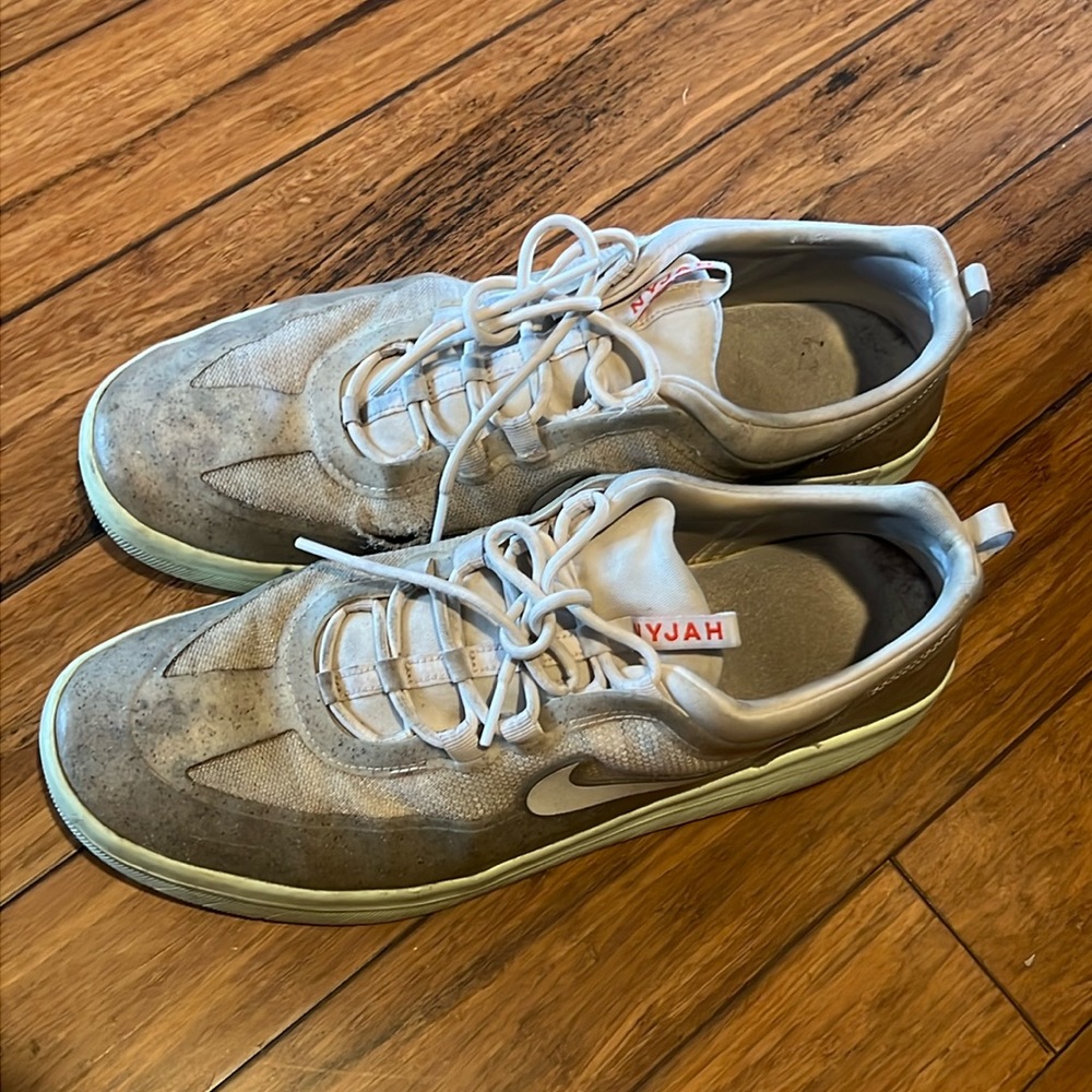 NIKE SB NYJAH H. SIZE 13